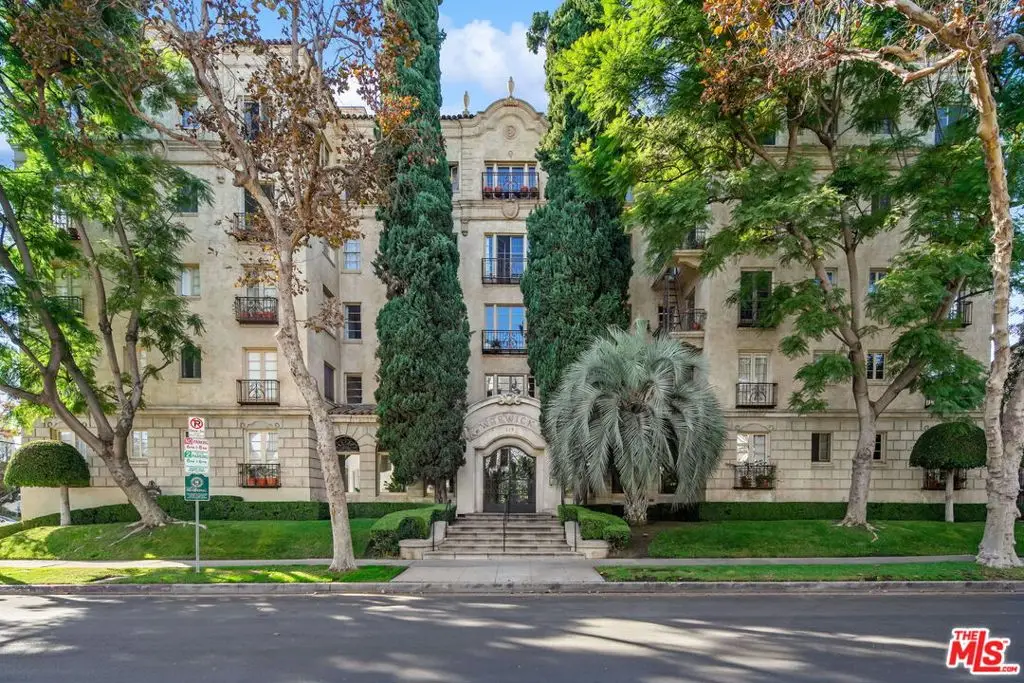 109 N Sycamore Avenue #204, Los Angeles, CA 90036 - #1