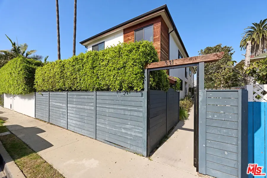 331 Brooks Ave #4, Venice, CA 90291 - #2