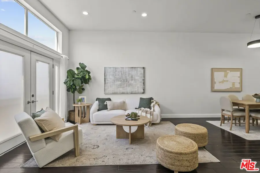 12020 Guerin Street #PH2, Studio City, CA 91604 - #3
