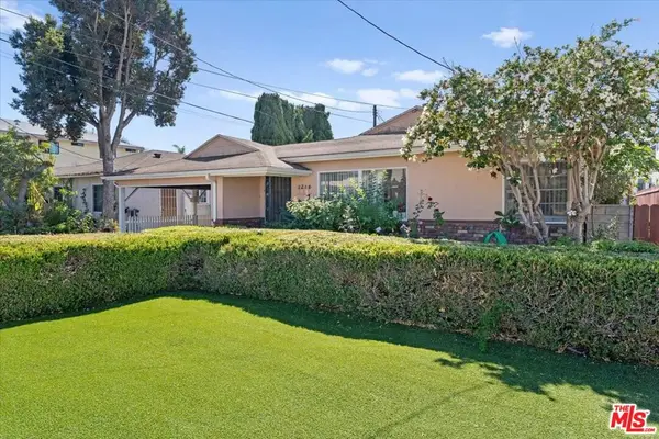 3218 W 139th Street, Hawthorne, CA 90250