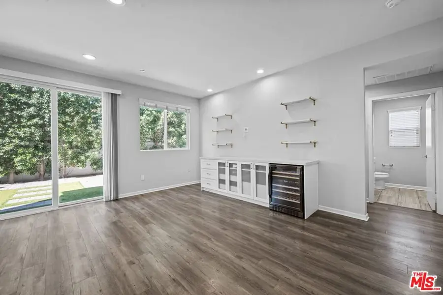 15607 W Lilli Way, Van Nuys, CA 91406 - #3