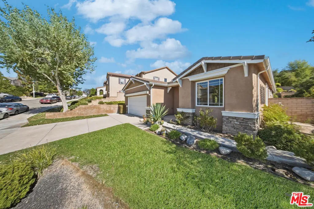 28016 Eddie Lane, Santa Clarita, CA 91350 - #1