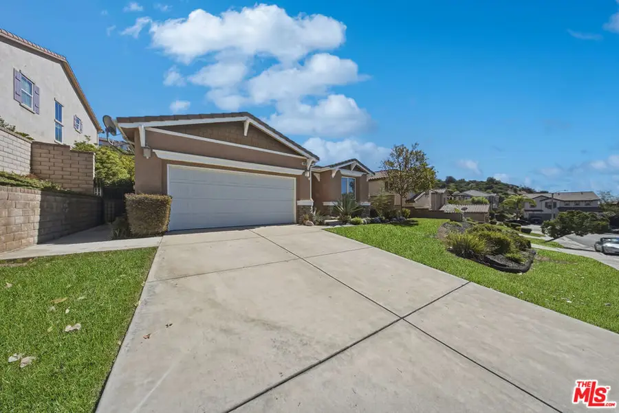 28016 Eddie Lane, Santa Clarita, CA 91350 - #3