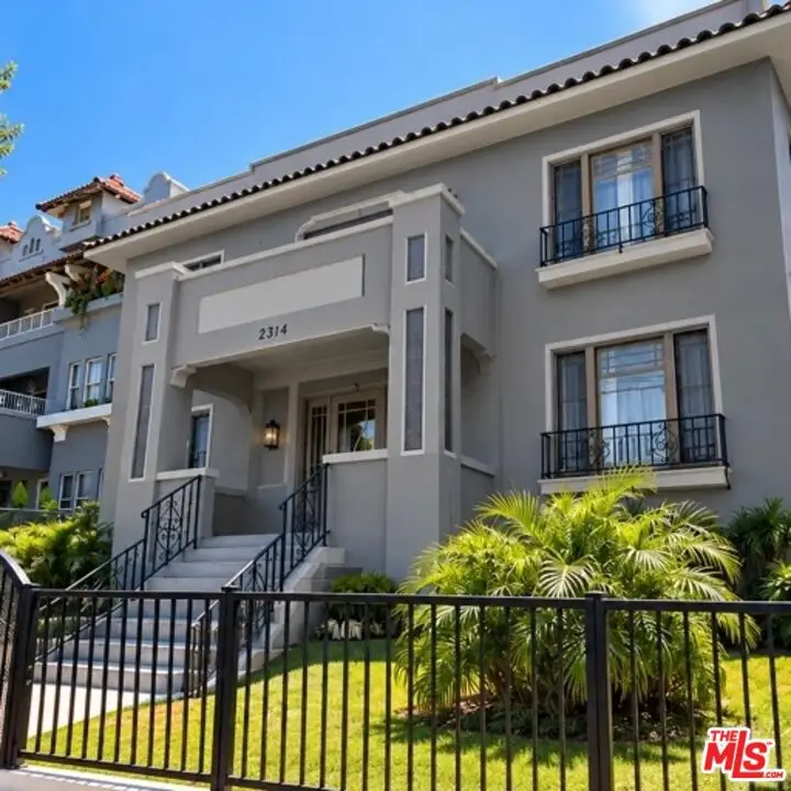2314 W Pico Boulevard, Los Angeles, CA 90006 - #3