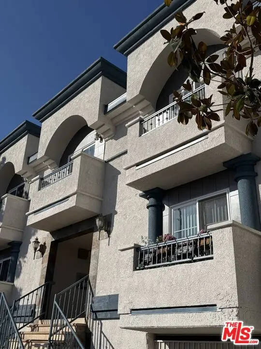 7035 Woodley Avenue #203, Van Nuys, CA 91406 - #1