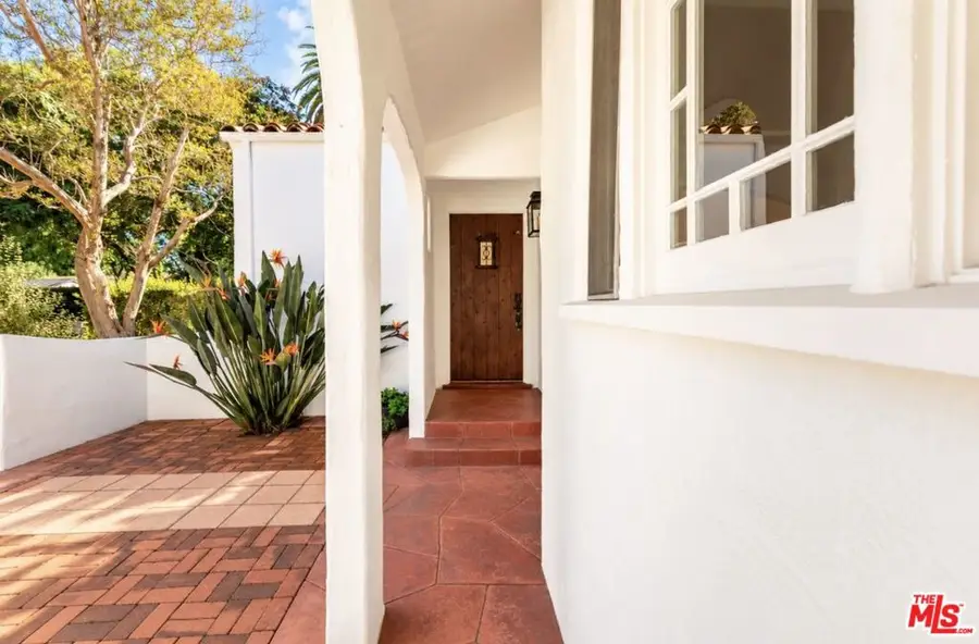 353 Huntley Drive, Los Angeles, CA 90048 - #2