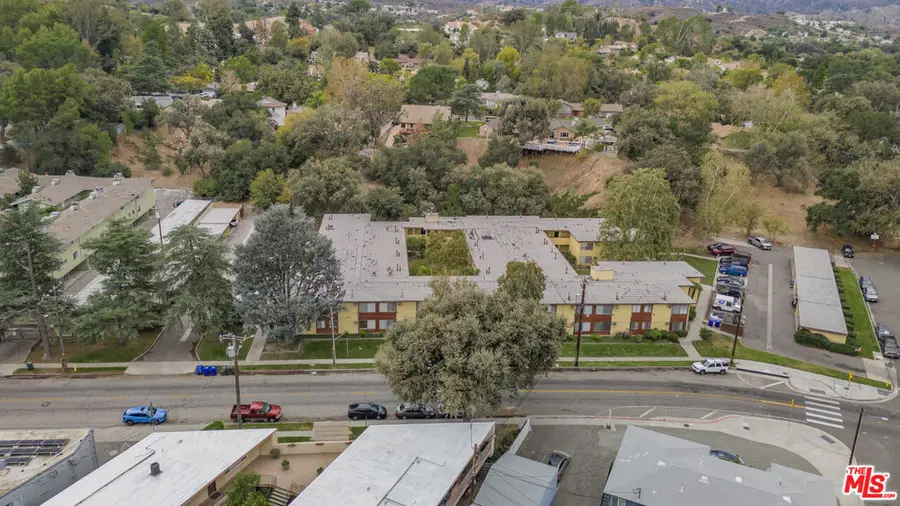 24377 Newhall Avenue, Santa Clarita, CA 91321 - #3