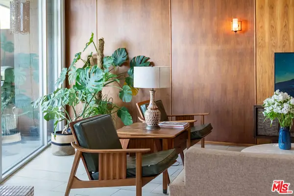8401 Fountain Avenue #8, West Hollywood, CA 90069