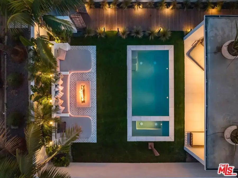 913 Milwood Avenue, Venice, CA 90291 - #2