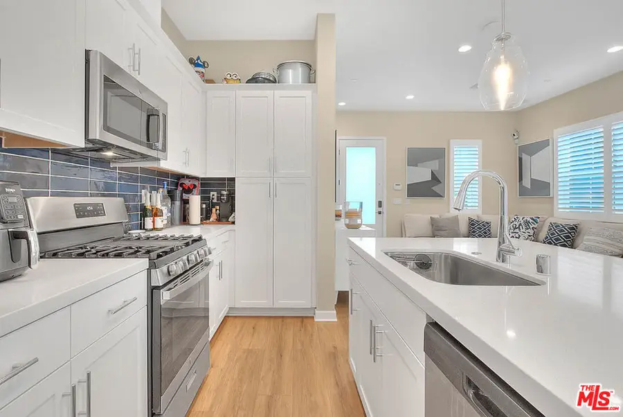 2432 E Hyde Paseo, Ontario, CA 91762 - Image #3