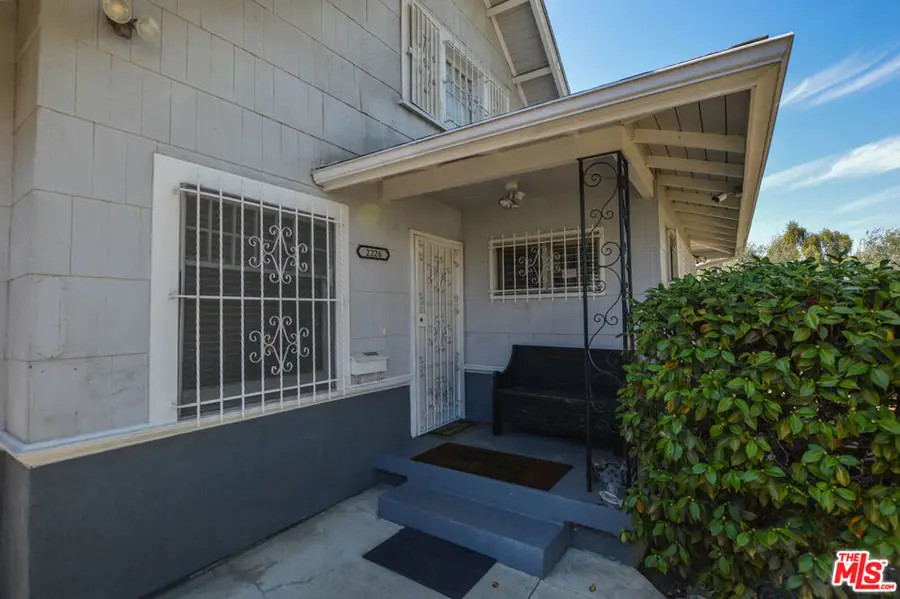2226 W 28th Street, Los Angeles, CA 90018 - #3