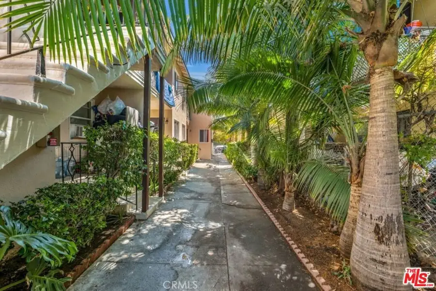 8144 Sepulveda Boulevard, Panorama City, CA 91402 - #2