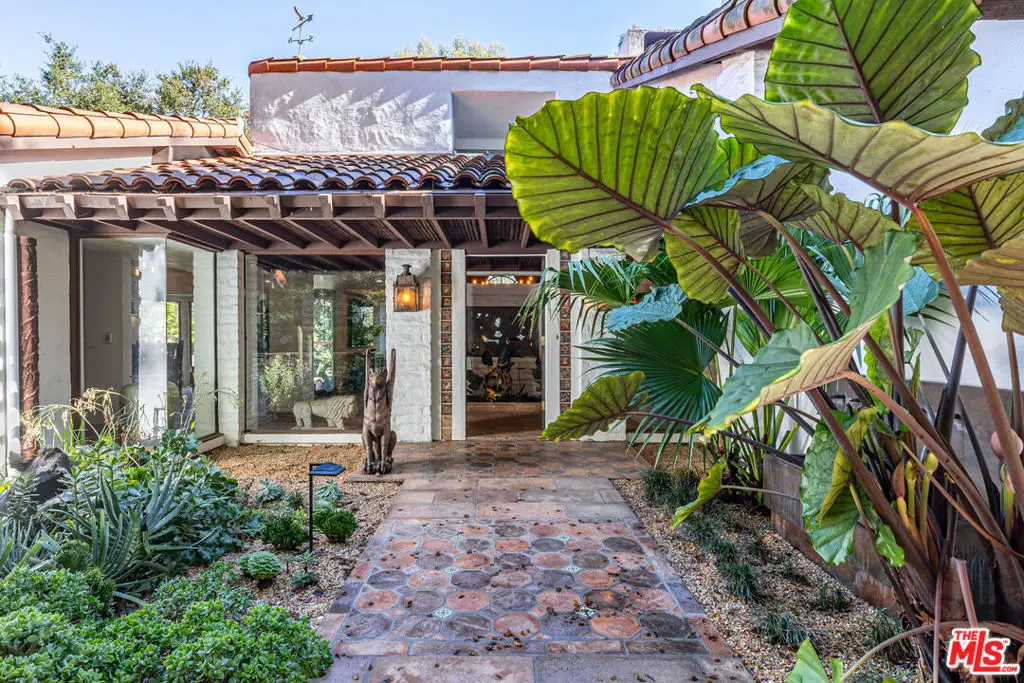 13166 Boca De Canon Lane, Los Angeles, CA 90049 - #1