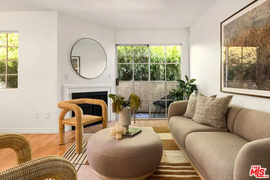 14727 Magnolia Boulevard #112, Sherman Oaks, CA 91403 - Image #3