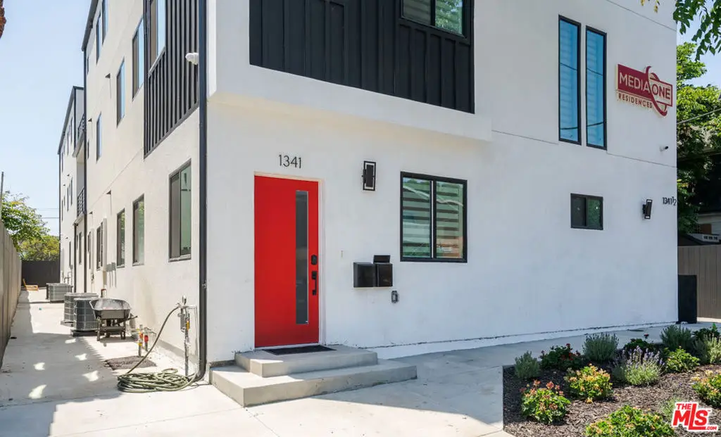 1341 N Mariposa Avenue, Los Angeles, CA 90027 - Image #1