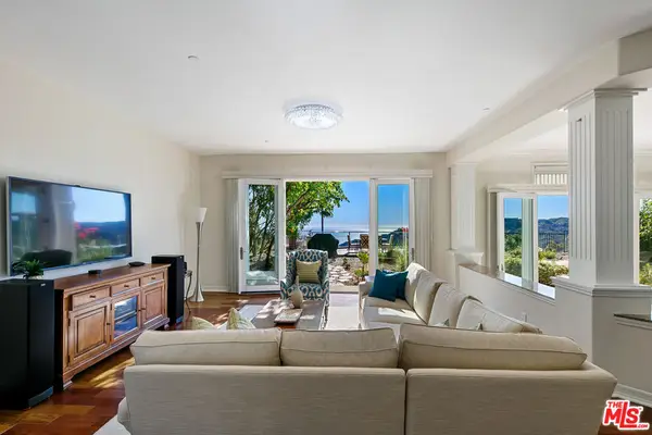 16868 Calle De Sarah, Pacific Palisades, CA 90272