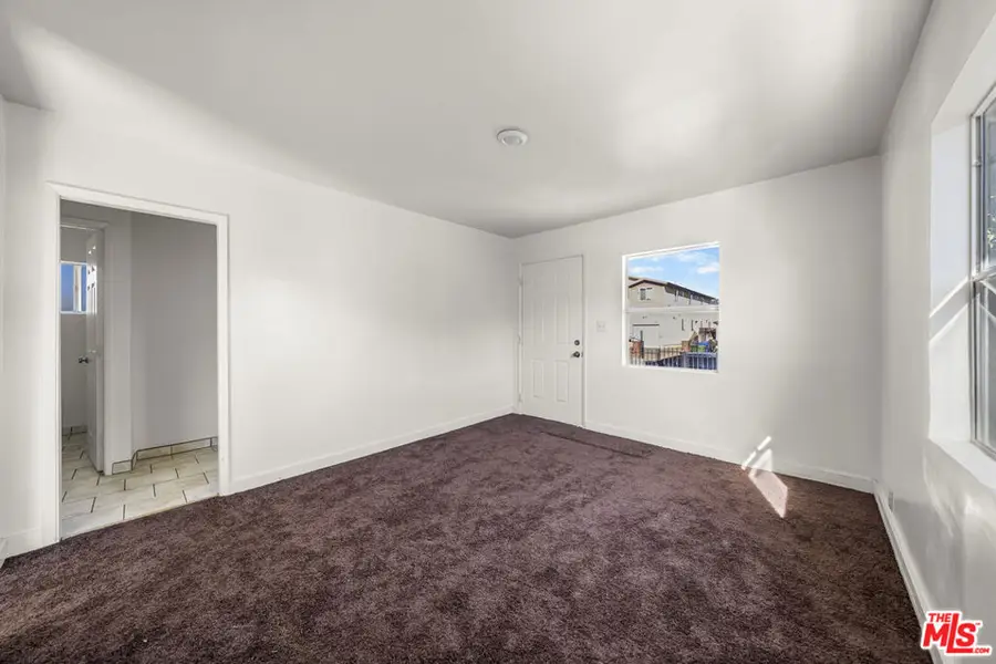 426 E 107th Street, Los Angeles, CA 90003 - #3
