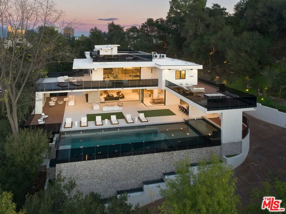 4705 Sophia Avenue, Encino, CA 91436 - Image #1