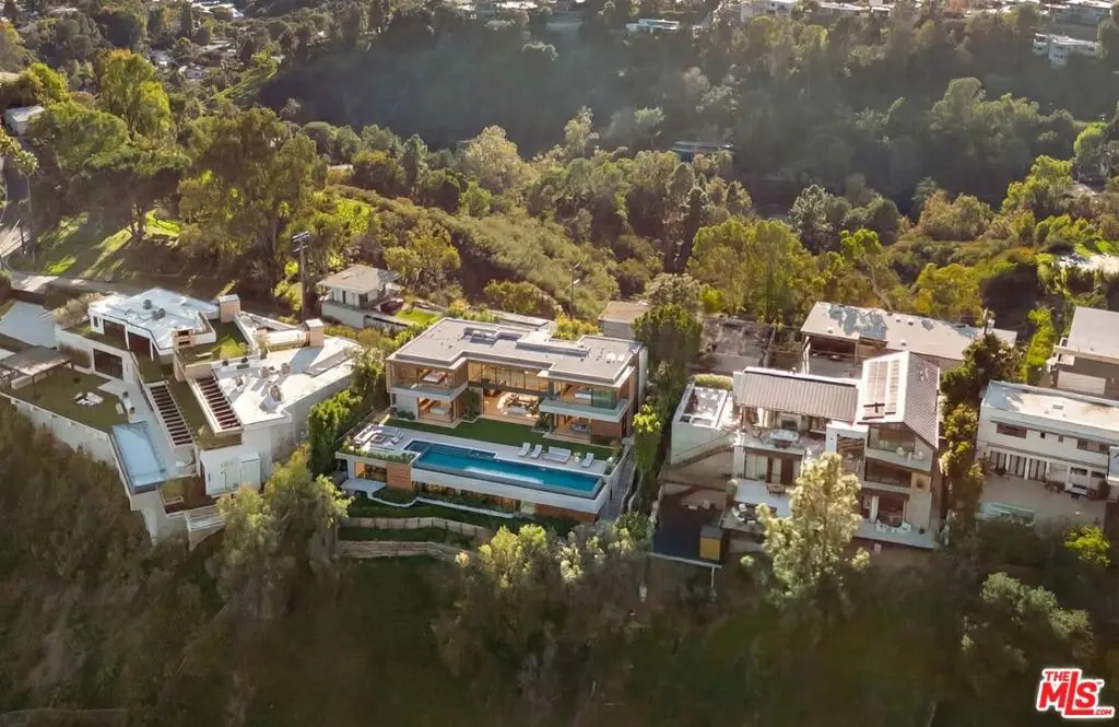 1128 N Tigertail Road, Los Angeles, CA 90049 - #1