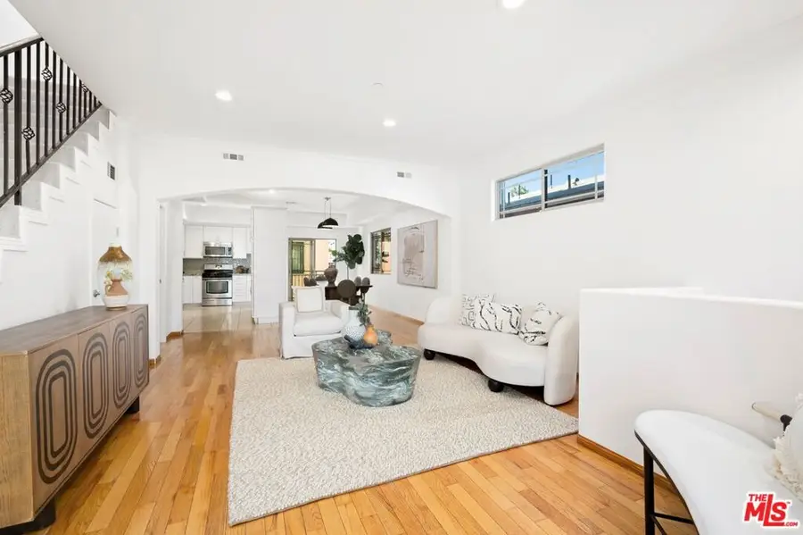 822 N Mccadden Place, Los Angeles, CA 90038 - #2