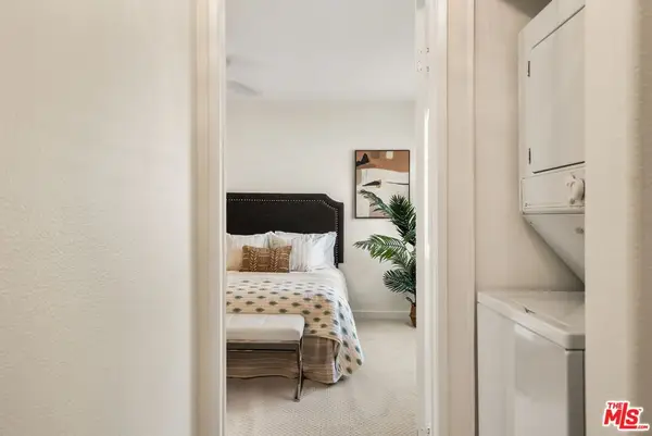 10700 Bloomfield Street #3, North Hollywood, CA 91602