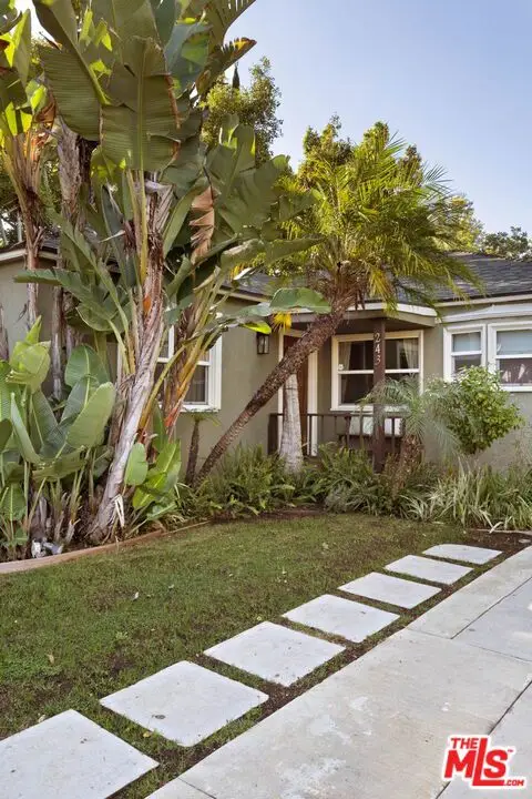 243 S Formosa Avenue, Los Angeles, CA 90036 - Image #2