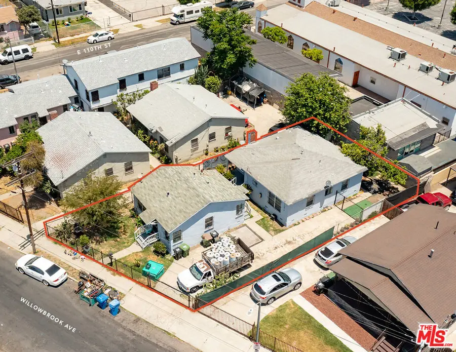 11012 Willowbrook Avenue, Los Angeles, CA 90059 - Image #2