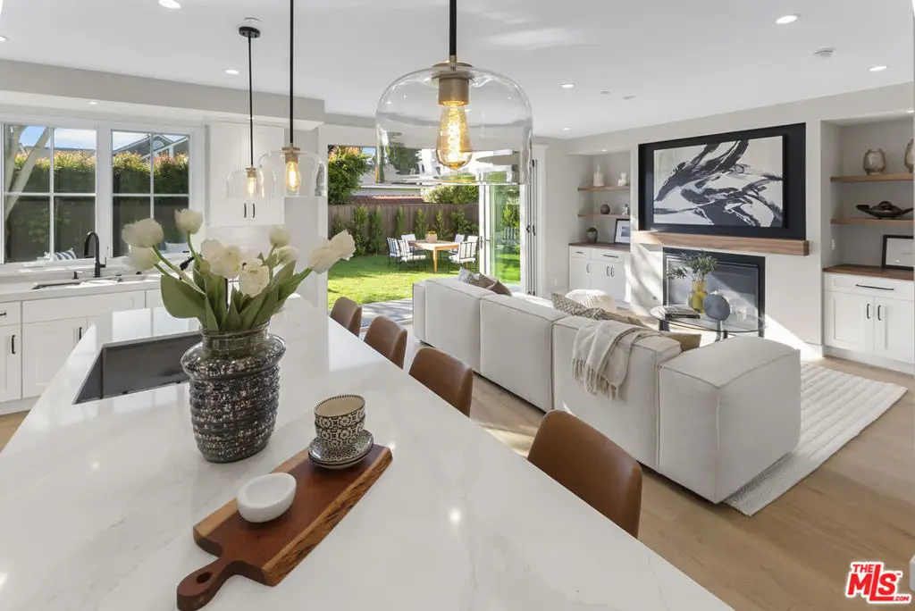 7501 Agnew Avenue, Los Angeles, CA 90045 - #1