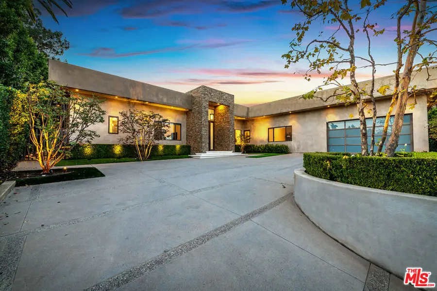 16167 Royal Oak Road, Encino, CA 91436 - #2