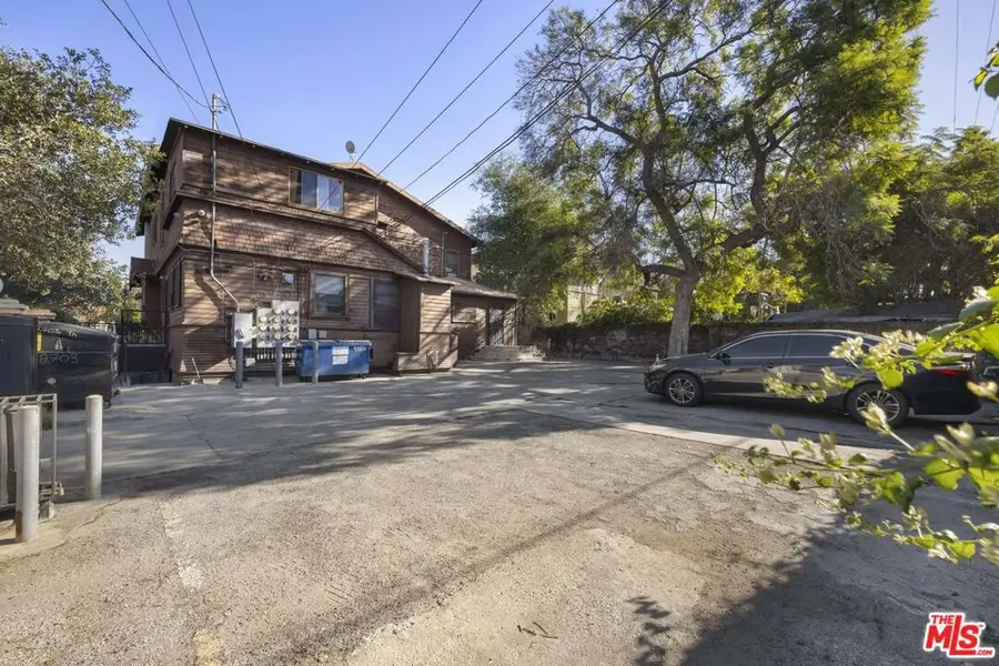 2703 Raymond Avenue, Los Angeles, CA 90007 - Image #2