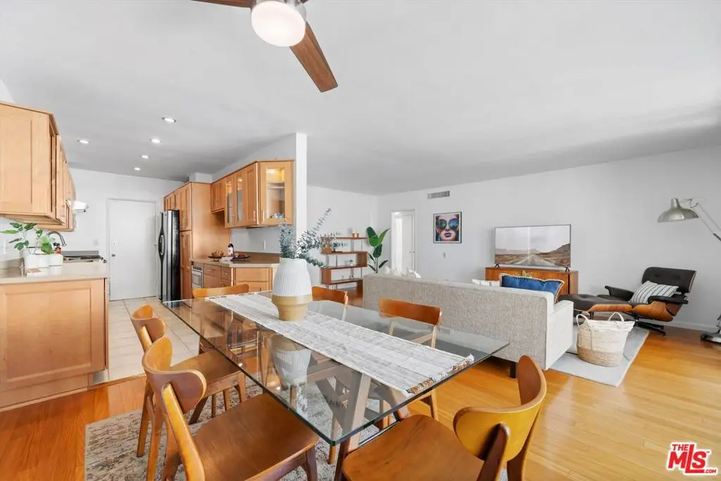 7260 Hillside Avenue #305, Los Angeles, CA 90046 - #1