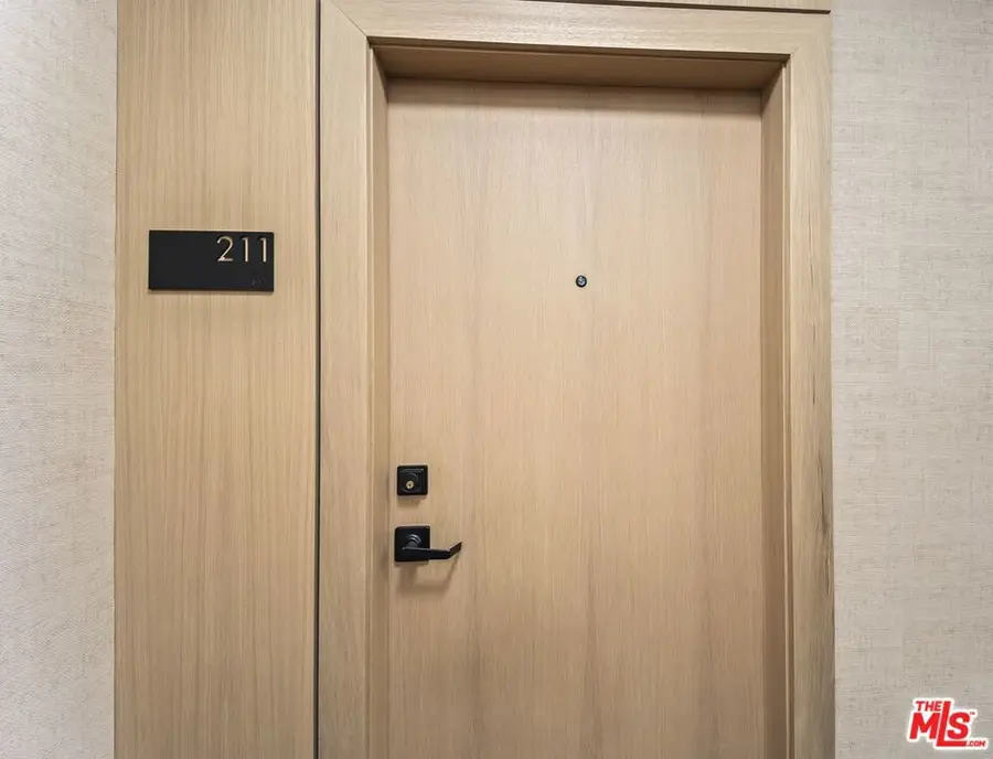 999 N Doheny Drive #211, West Hollywood, CA 90069 - Image #2