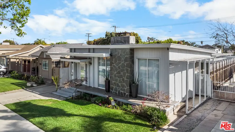 308 W Ellis Avenue, Inglewood, CA 90302 - #3