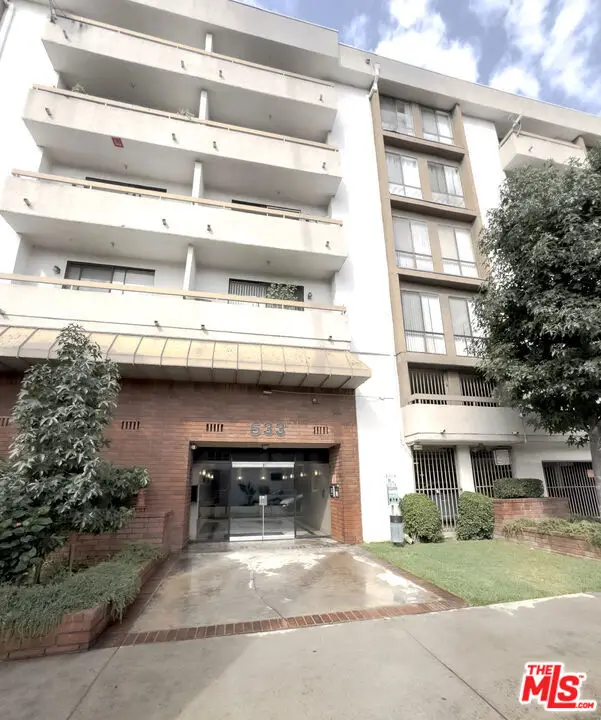 533 S St Andrews Place #416, Los Angeles, CA 90020 - Image #1