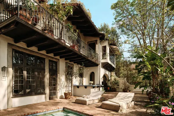 2729 Nichols Canyon Road, Los Angeles, CA 90046