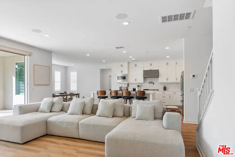 18130 Radiance Lane, Santa Clarita, CA 91350 - #3