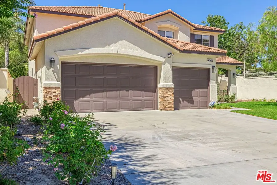 25755 Hood Way, Stevenson Ranch, CA 91381 - Image #2