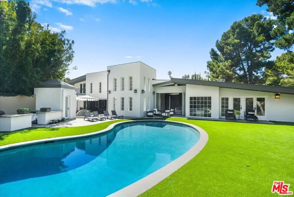 1100 Pine Drive, Beverly Hills, CA 90210 - Image #1