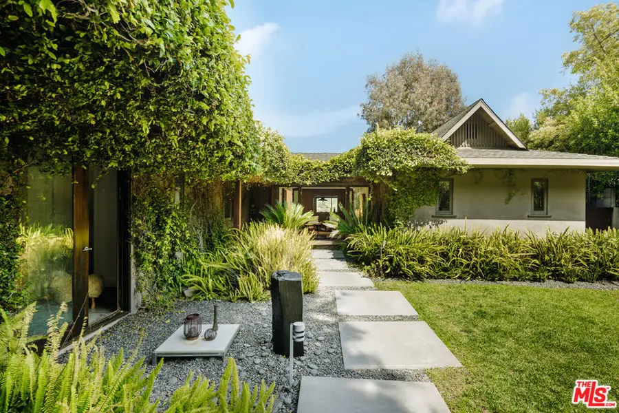 2220 Banyan Drive, Los Angeles, CA 90049 - #3