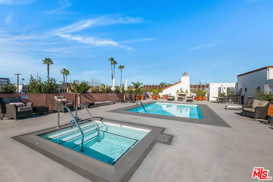 10648 Woodbridge Street #105, Toluca Lake, CA 91602 - Image #2