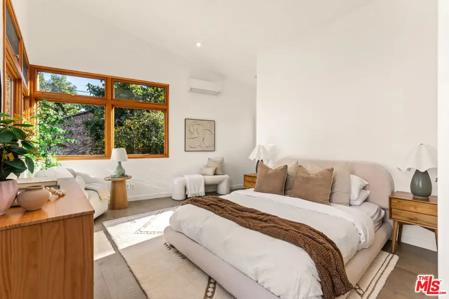 3344 Delaware Avenue, Santa Monica, CA 90404 - Image #3