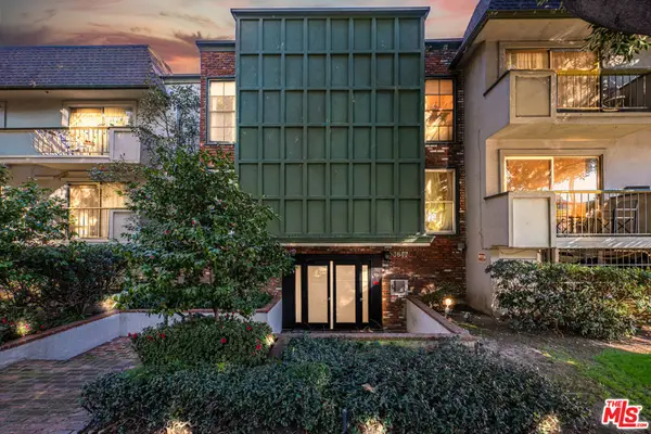 3640 Cardiff Avenue #104, Los Angeles, CA 90034