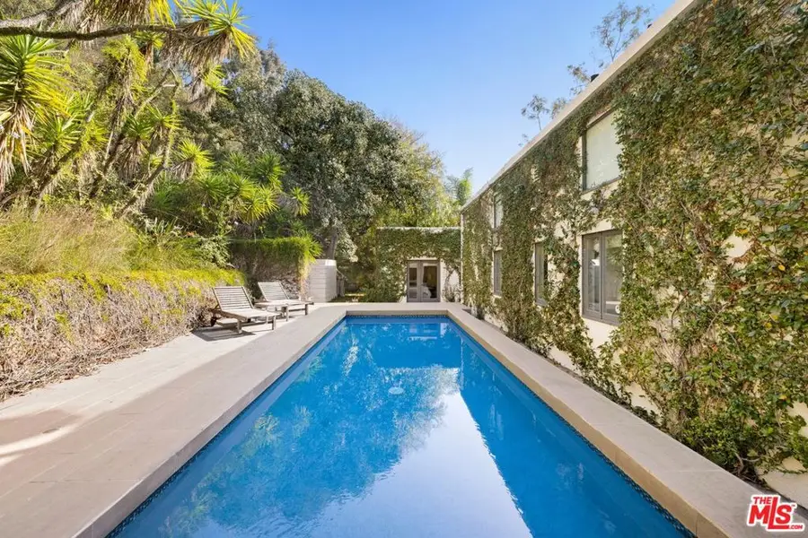 10549 Rocca Place, Los Angeles, CA 90077 - Image #2