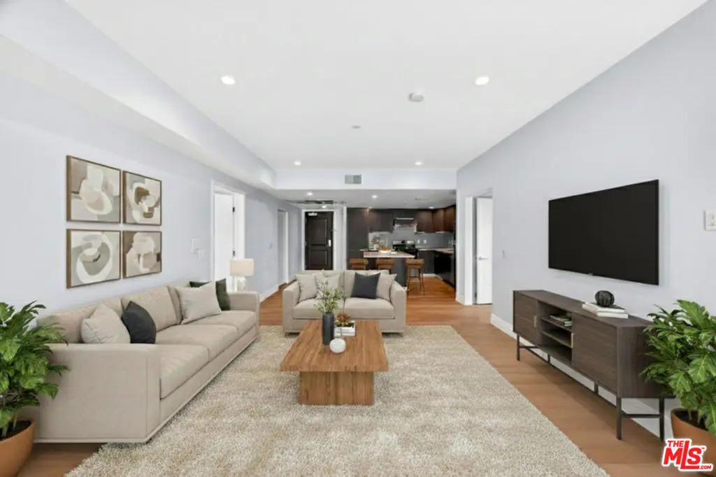 2939 Leeward Avenue #403, Los Angeles, CA 90005 - Image #1