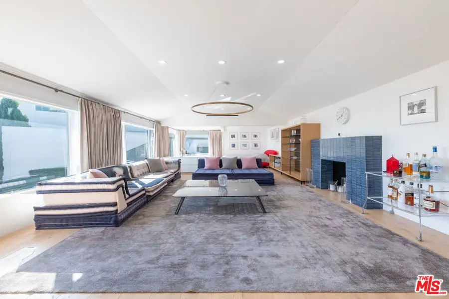 8501 Hedges Place, Los Angeles, CA 90069 - #3