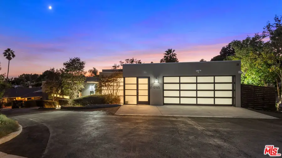 1085 Carolyn Way, Beverly Hills, CA 90210 - Image #2