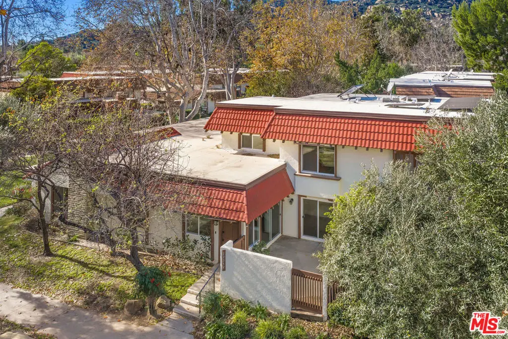 22342 James Alan Circle, Chatsworth, CA 91311 - Image #1