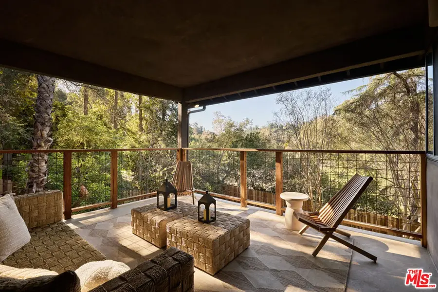 521 Fremont Drive, Pasadena, CA 91103 - #3