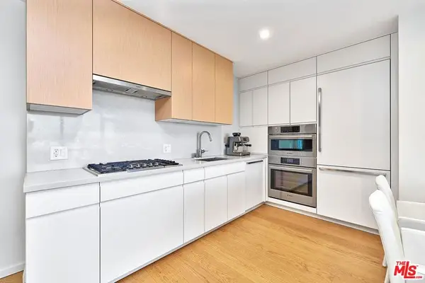 877 Francisco Street #1516, Los Angeles, CA 90017