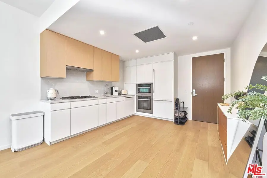 877 Francisco Street #1207, Los Angeles, CA 90017 - Image #3